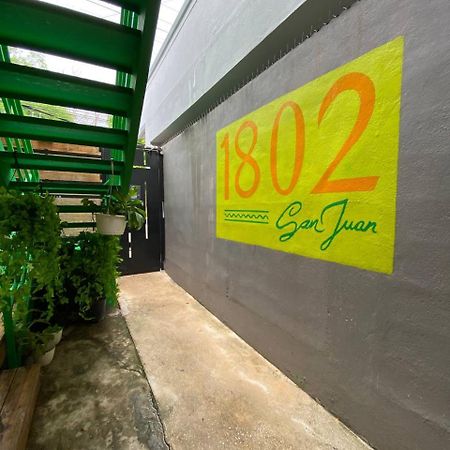 1802 At San Juan Hostel Exterior foto